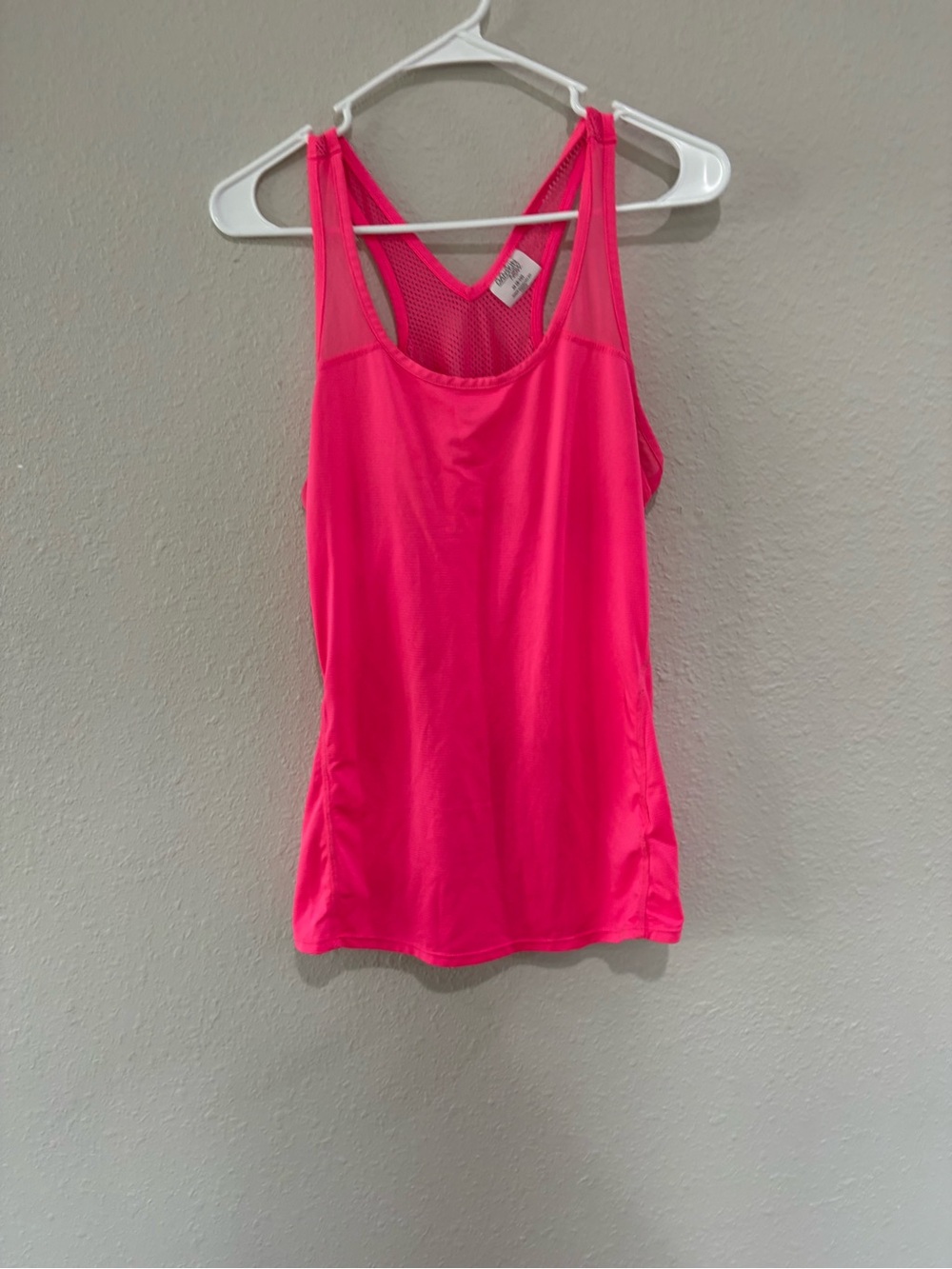 Women’s Hot Pink Active Tank Top medium